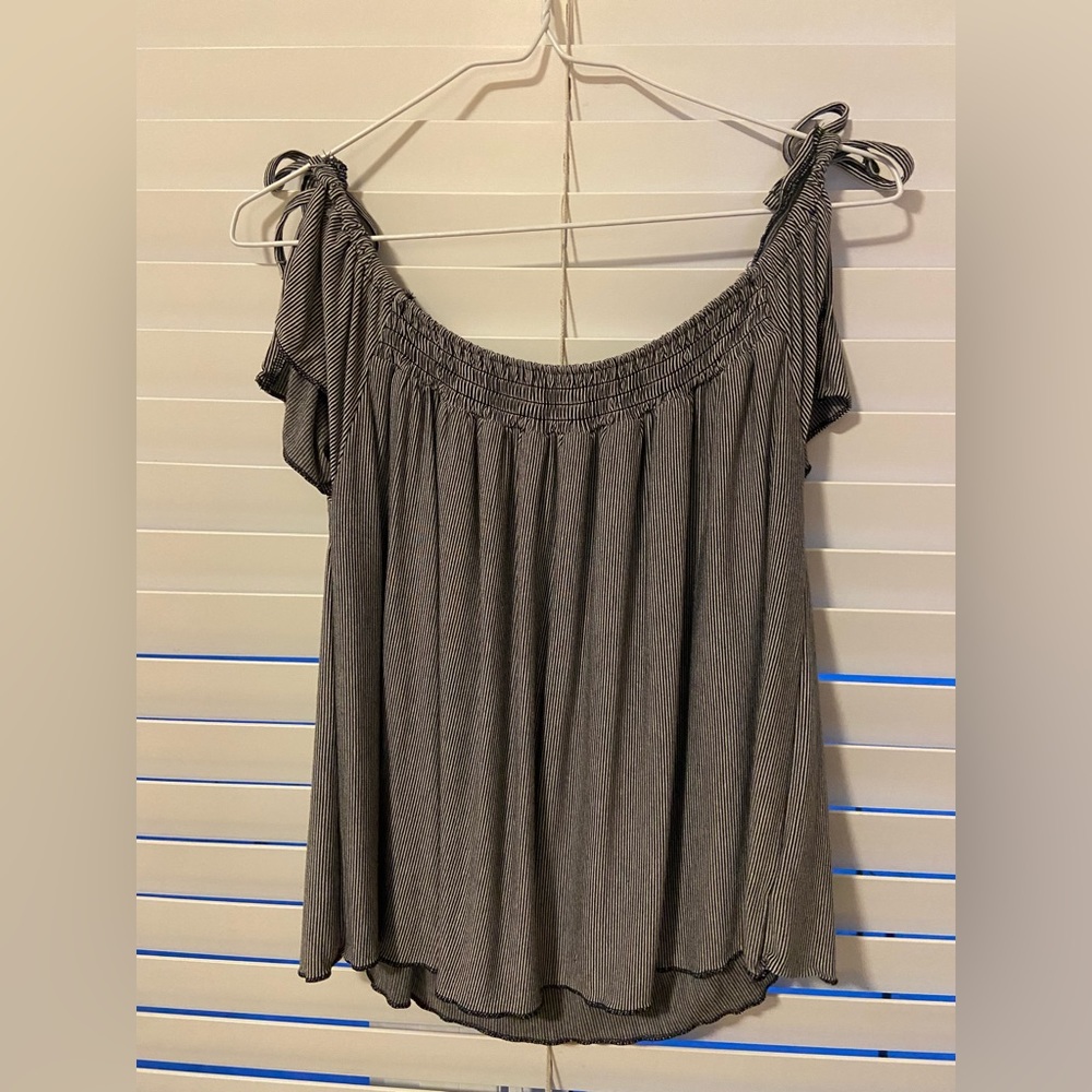 American eagle striped top